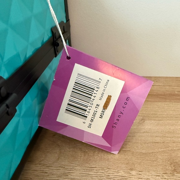 SHANY Turquoise Makeup Case - Picture 12 of 13